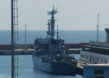 Tensão: Navio de treinamento russo atraca em porto na Venezuela