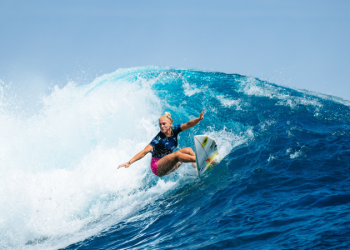 Mundial de Surfe: Tati Weston-Webb é vice-campeã em Fiji e garante vaga na final