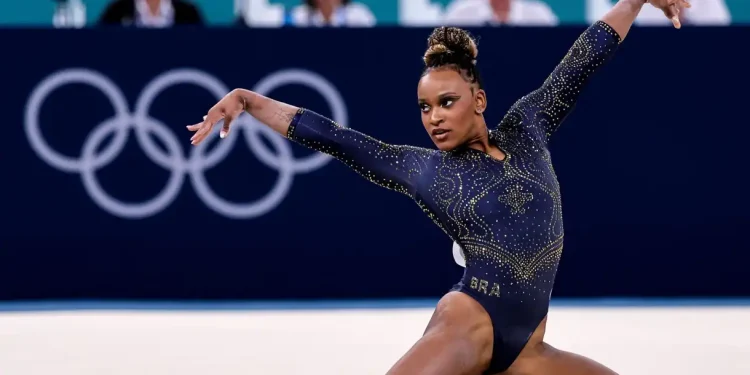 Paris 2024: Final do individual geral da ginástica artística com Rebeca e Flávia na disputa