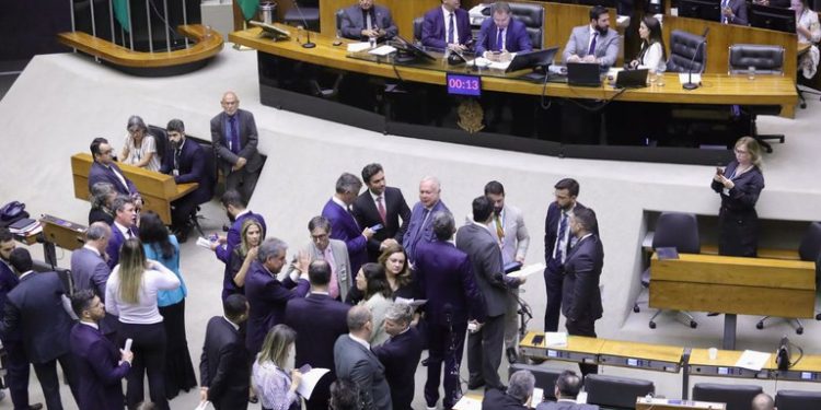 Turismo: Câmara Federal aprova projeto que atualiza e moderniza a Lei Geral do Turismo