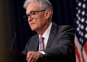 EUA: Banco Central americano baixa juros em 0,5 percentual