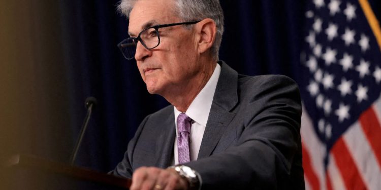 EUA: Banco Central americano baixa juros em 0,5 percentual