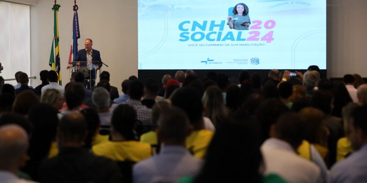 Espírito Santo: Inscrições abertas para 3.500 vagas da 2ª fase do CNH Social