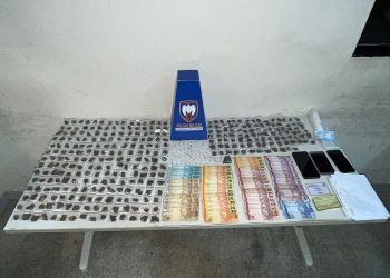 Guarapari: Polícia Militar apreende drogas e detém suspeitos