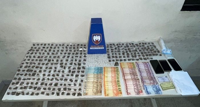 Guarapari: Polícia Militar apreende drogas e detém suspeitos