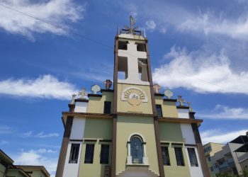 Iconha: Criminosos vendem rifa falsa de paróquia se passando por padre