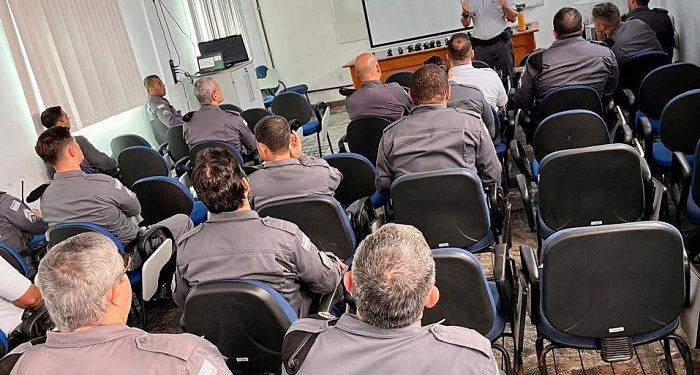 Guarapari: 10º Batalhão é a primeira unidade da PMES a ter o sistema de radiocomunicação Trunking