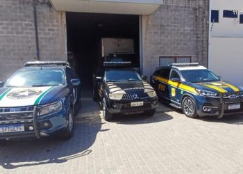 Polícia Federal: Operação prende três pessoas por contrabando no ES