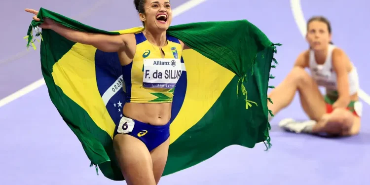 Paralimpíadas 2024: Atletismo e natação conquistam medalhas para o Brasil