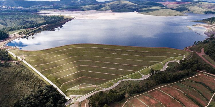 Minas Gerais: Vale identifica trincas superficiais em barragem de Ouro Preto