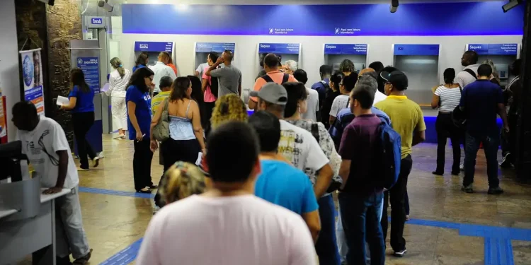BPC: mais de 300 mil beneficiários precisam regularizar Cadastro Único