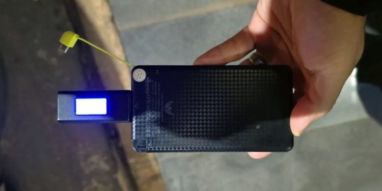 Distrito Federal: Polícia prende suspeitos com equipamento que bloqueava sinal de tornozeleiras