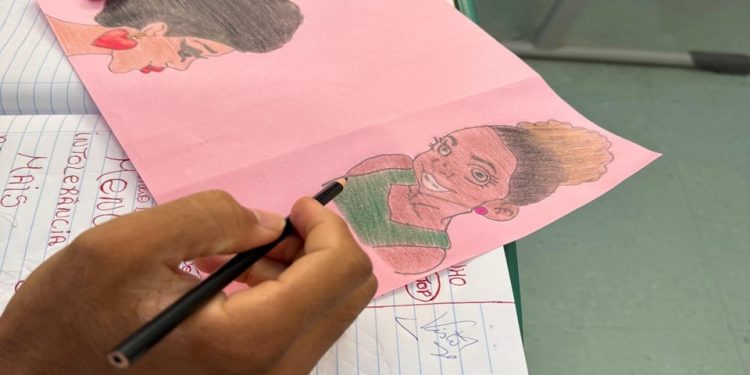 Cachoeiro de Itapemirim: Estudantes da EJA Prisional produzem fanzines