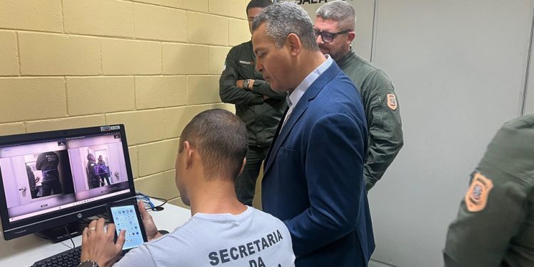 Guarapari: Sejus inaugura comunicação por vídeo entre advogados e custodiados no Centro de Detenção Provisória