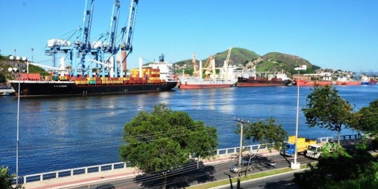 Espírito Santo: Café conilon dispara e exportações do agro capixaba batem recorde histórico