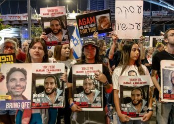 Oriente Médio: Familiares dizem que reféns estão em perigo após morte de líder do Hamas