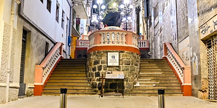 Vitória: Restauração da Escadaria Maria Ortiz melhora a acessibilidade dos pedestres