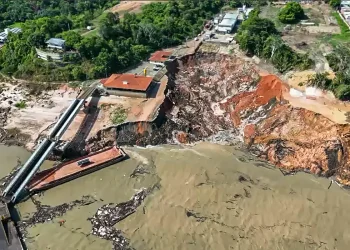 Amazonas: Porto em Manacapuru desaba durante obras