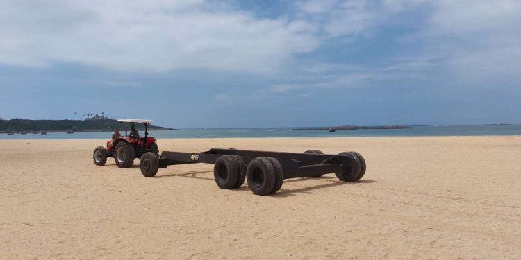 Guarapari: Samarco beneficia pescadores de Meaípe e Guaibura com carreta de encalhe