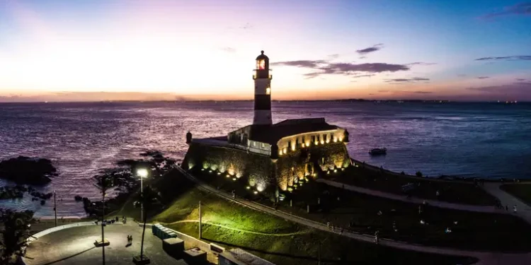 Turismo: Destinos nacionais mais buscados para viajar nos feriados de novembro