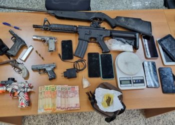 Rio Novo do Sul: Polícia Civil prende 10 suspeitos de tráfico com drogas e armas