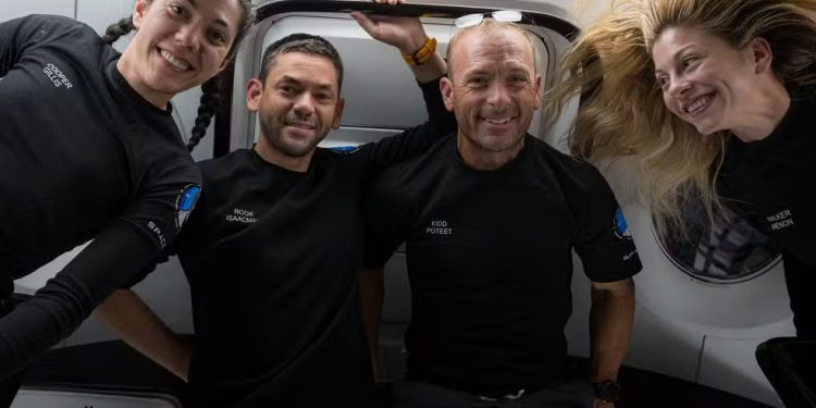 Turismo: ‘Passeio’ espacial para turistas custa a partir de R$ 1 milhão