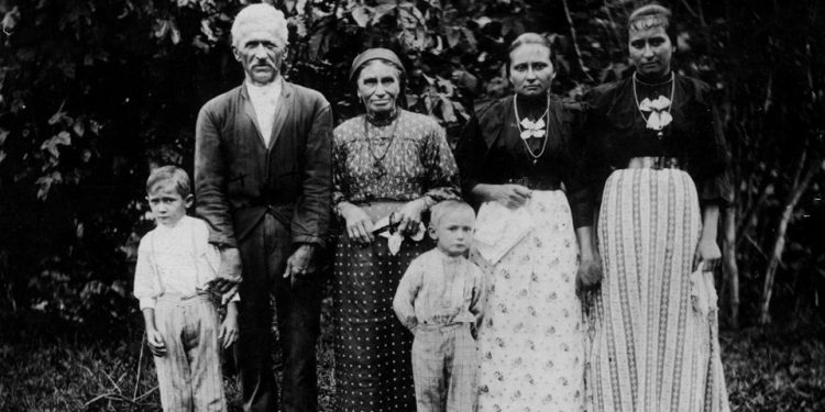 Iconha: Casa de Cultura recebe a exposição da imigração italiana