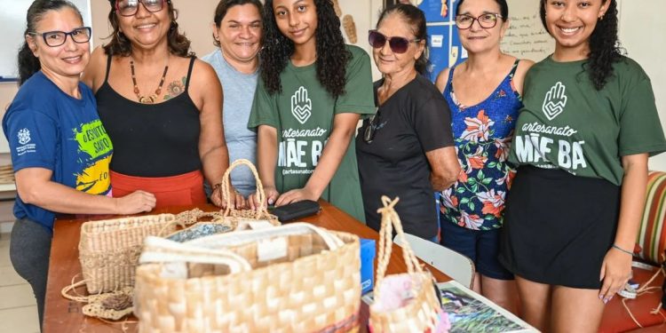 Anchieta: Artesãs de Mãe-Bá são tema de websérie documental