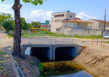 Anchieta: Prefeitura constrói duas galerias no Rio Una