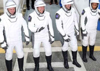 ‘Difícil sentar’: Astronautas da Nasa falam sobre readaptação à vida na Terra