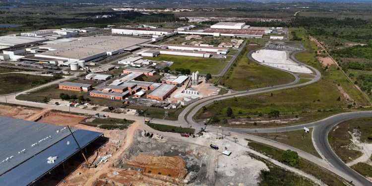 Brasil: Governo retira vistos de trabalho temporário para a chinesa BYD após denúncias de tráfico humano