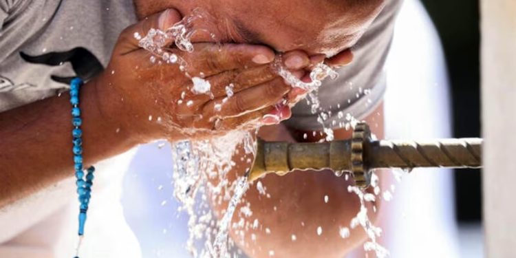 Clima: Cientistas da UE dizem que 2024 é o ano mais quente já registrado