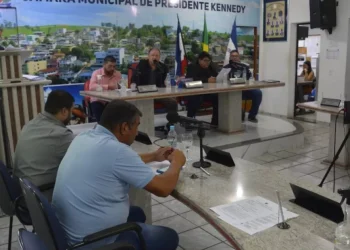 Presidente Kennedy: Câmara aprova abono especial de R$ 6 mil para servidores