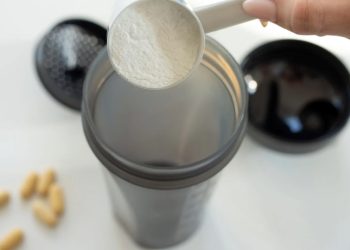 Falsificação: Governo solicita suspensão da venda de creatinas adulteradas