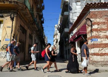 Cuba: Turismo enfrenta dificuldades com apagões e escassez afastando visitantes