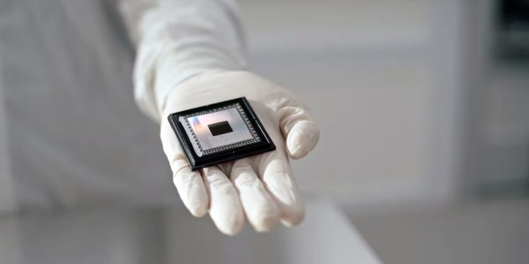 Tecnologia: Google diz que superou desafio de computação quântica com novo chip