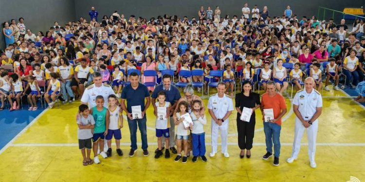 Itapemirim: Município receberá doação de 3 mil livros