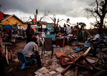 Oceano Índico: Autoridades de Mayotte temem fome e doenças após ciclone e número de mortos aumenta em Moçambique