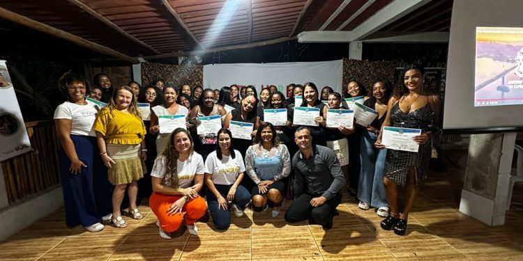 Itapemirim: Programa Mulheres Mil forma mais 30 mulheres