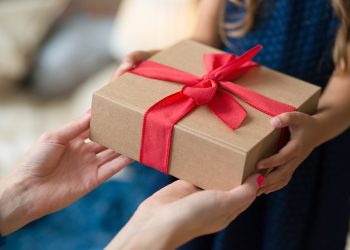 Espírito Santo: Procon-ES orienta consumidores sobre as compras de fim de ano