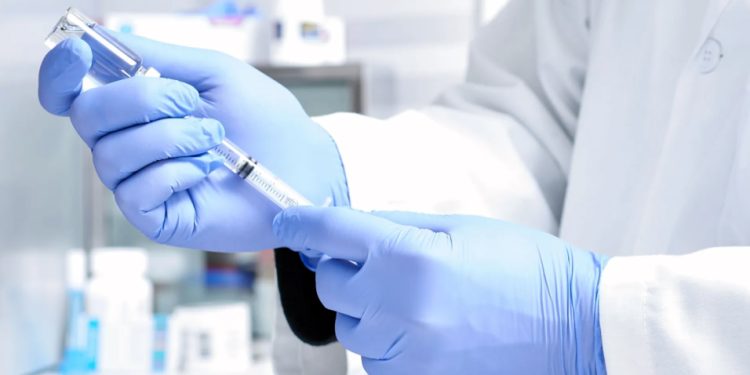 Pesquisa: Vacina de HPV reduz em 62% mortes por câncer de colo de útero