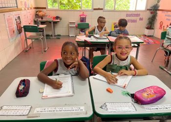 Anchieta: Educação recebe Selo Ouro em Alfabetização pelo MEC