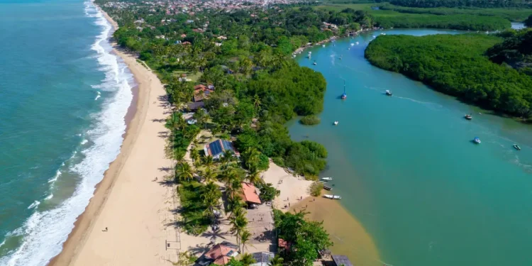 Turismo: Praias são o destino mais procurado de 59 milhões de pessoas que planejam viajar nas férias de verão