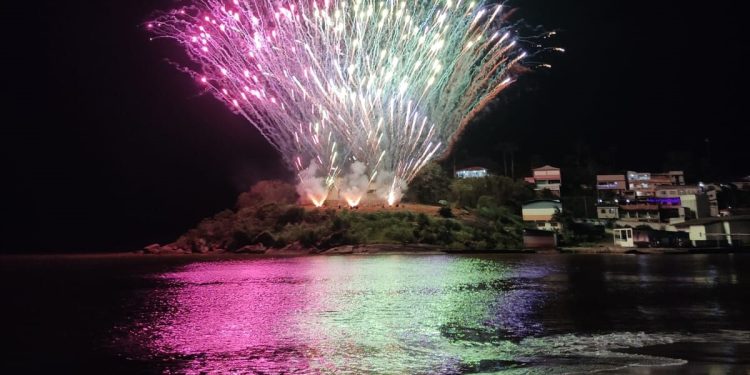 Anchieta: Queima de fogos e shows no Réveillon 2025