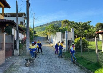 Alfredo Chaves: Prefeitura faz mutirões de limpeza nas comunidades rurais