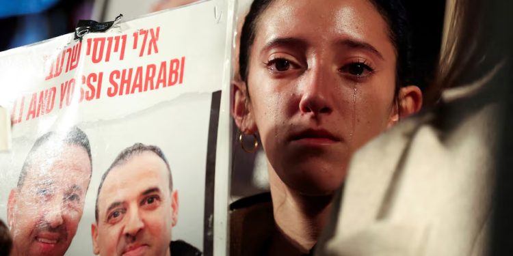 Gaza: Primeiro-ministro israelense diz que cessar-fogo não começará até que o Hamas divulgue lista de reféns