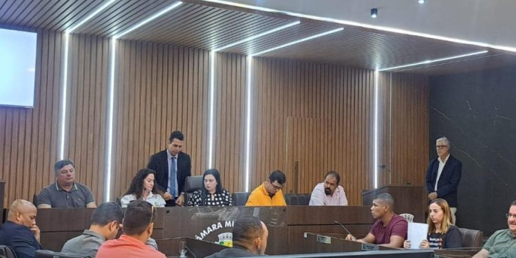 Guarapari: Servidores receberão aumento do Ticket Feira já no próximo pagamento