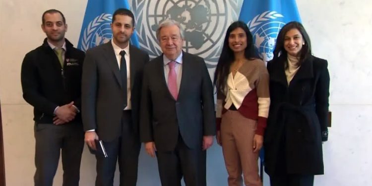 Oriente Médio: Chefe da ONU exige que 2.500 crianças sejam imediatamente retiradas de Gaza