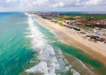 Turismo: Barracas da Praia do Futuro de Fortaleza (CE) são declaradas Patrimônio Cultural do Brasil