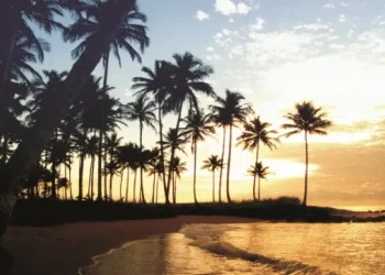 Turismo: Roteiro dos sonhos nas deslumbrantes praias do norte do Espírito Santo